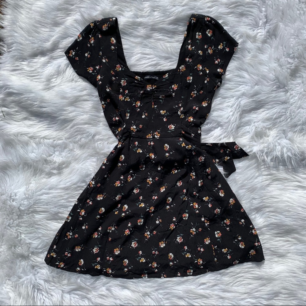 Abercrombie & Fitch Black Floral Dress